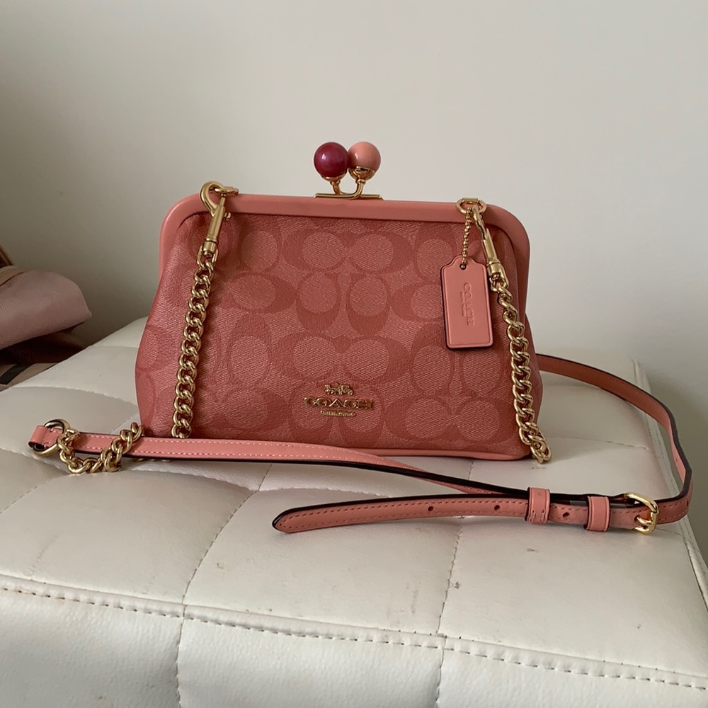 Coach Nora Kisslock Crossbody In Signature Canvas